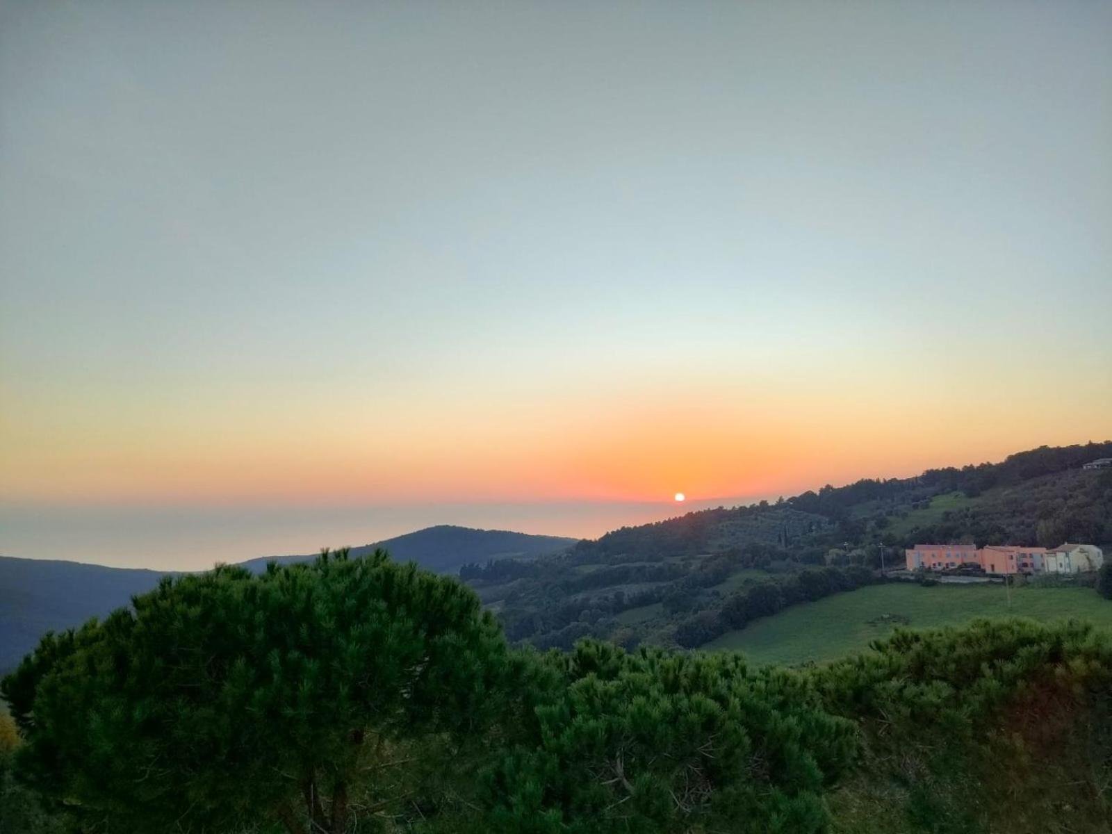 Vista Sulle Isole Dell'Arcipelago Toscano Nibbiaia Szoba fotó